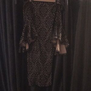 Cocktail dress off shoulder / 3/4 flares sleeves